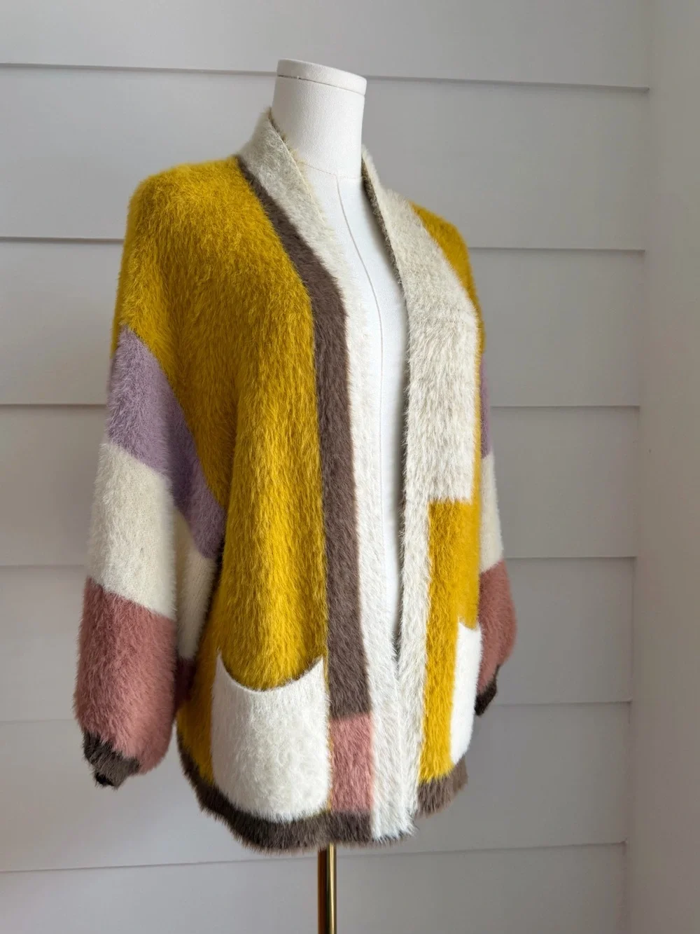 Anthropologie Colorblocked Eyelash Cardigan One Size - Picture 5 of 11